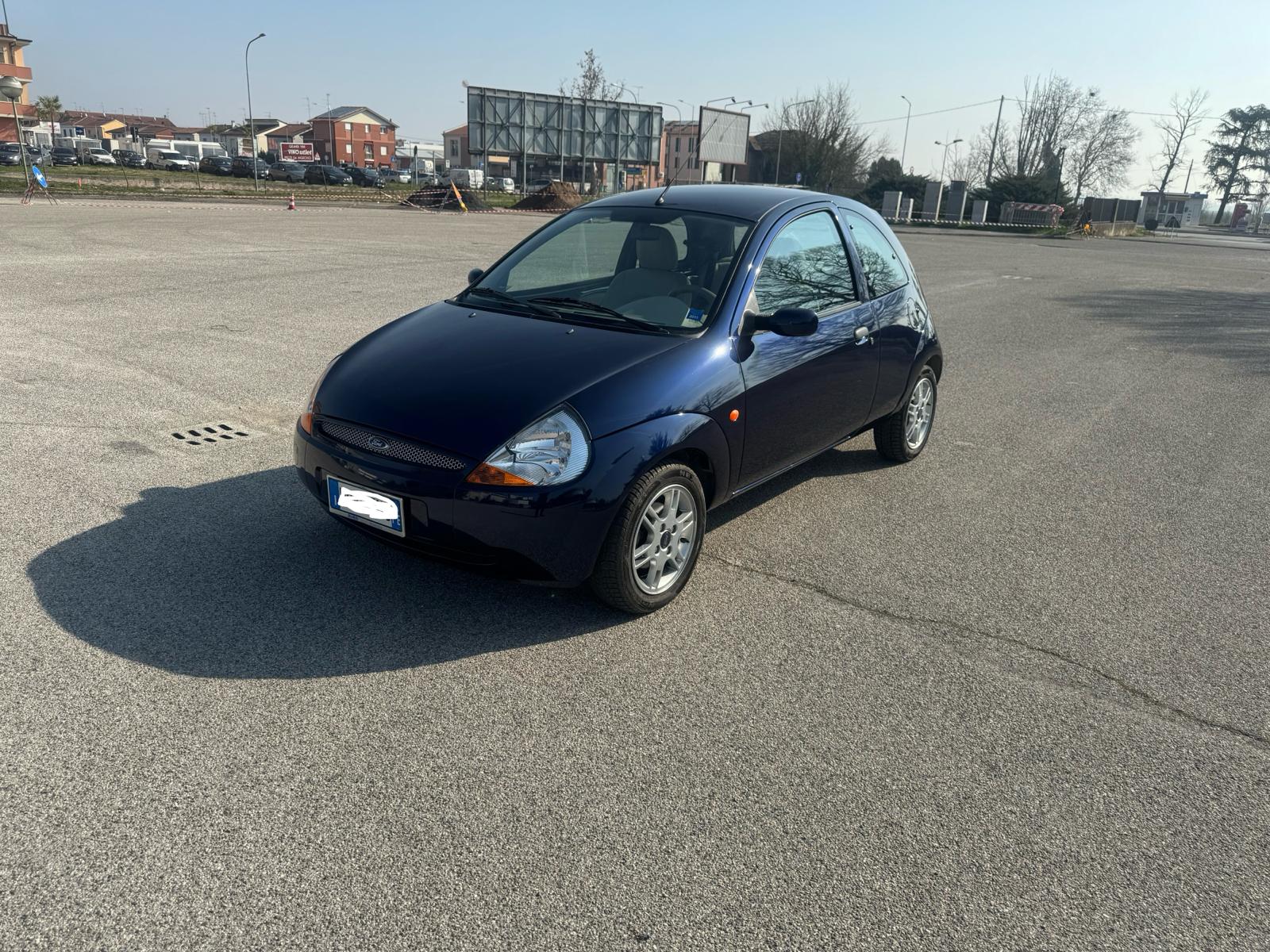 FORD KA 1300 BZ ANNO 2001 KM 35000 4.400,00